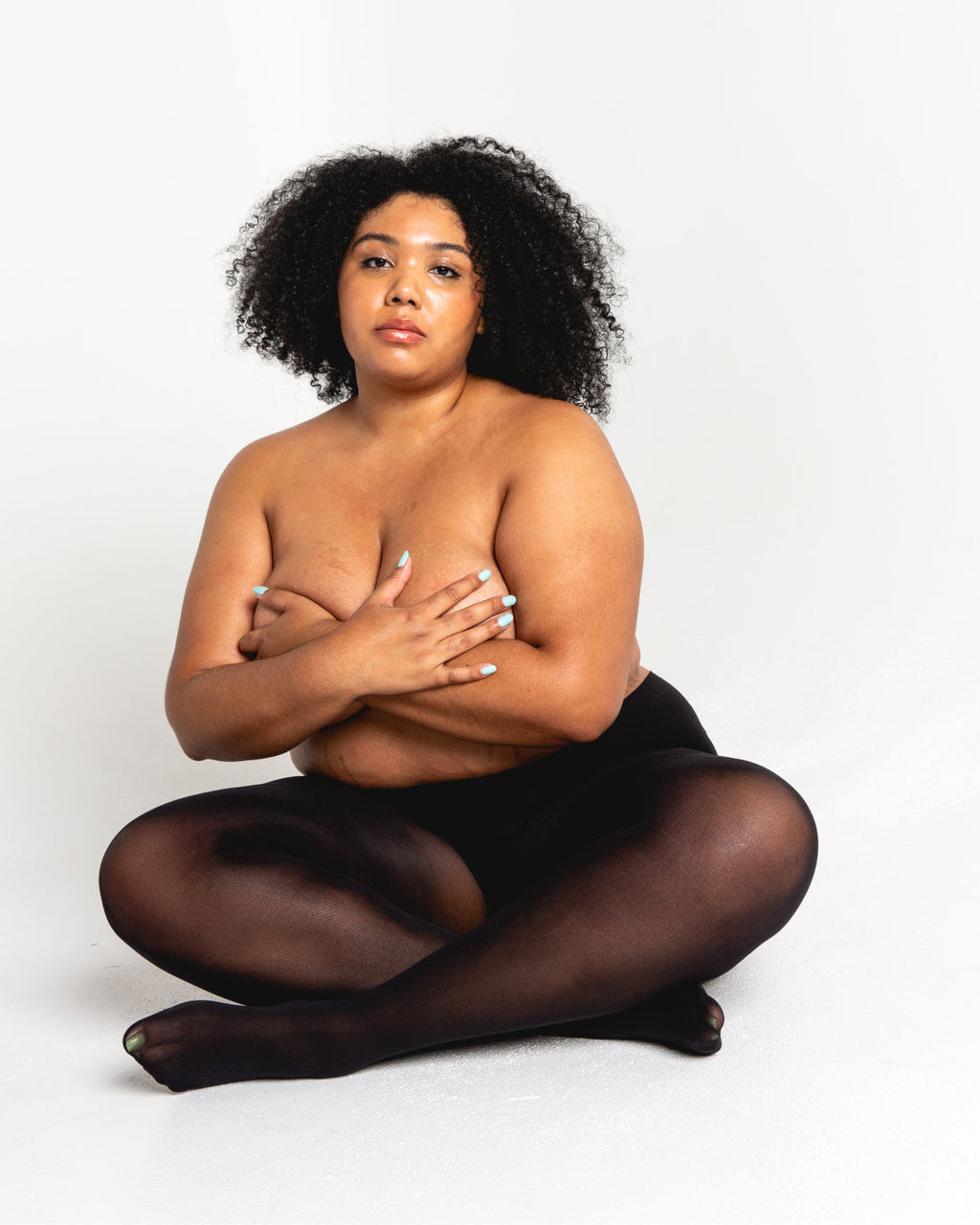 TIGHTS ⦁ SHEER ⦁ NOIR